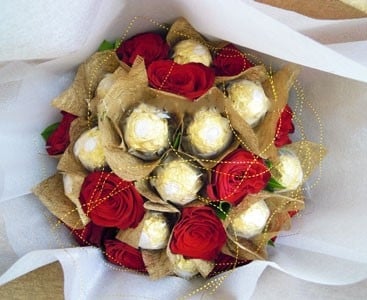 Roses & Ferrero Bouquet