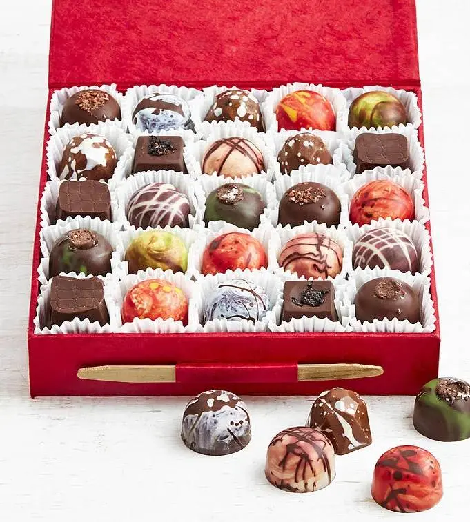 Knipschildt Chocolatier Signature Collection 25pc