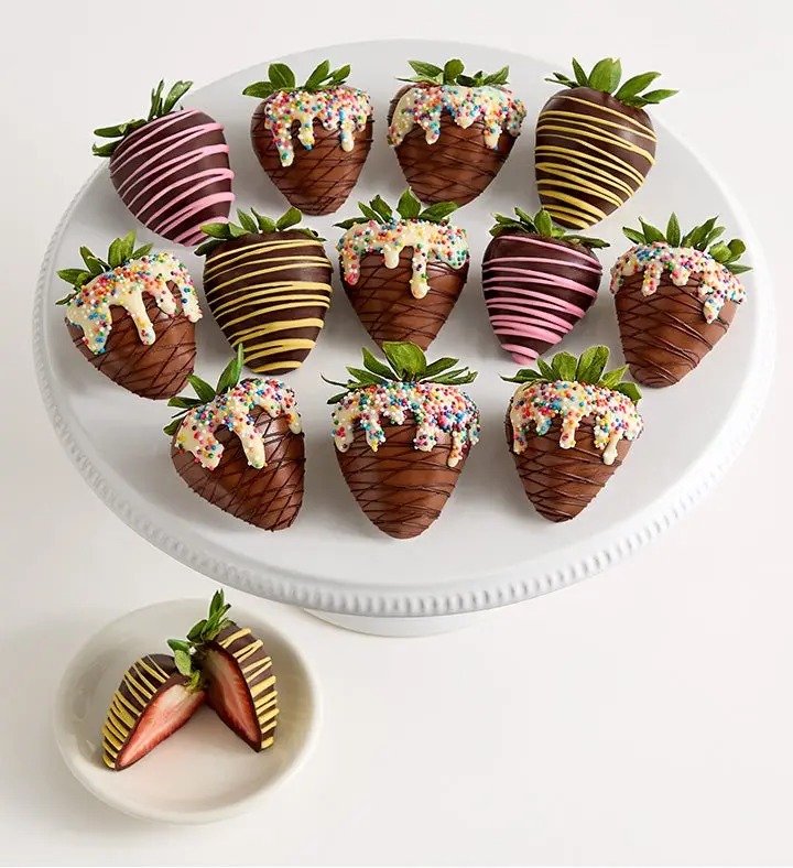 Sundae Scoops Artisan Belgian Chocolate Strawberries (Half Dozen)