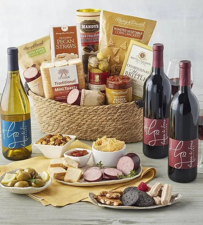 Lucca & Sons Deluxe Wine Lover's Gift Basket