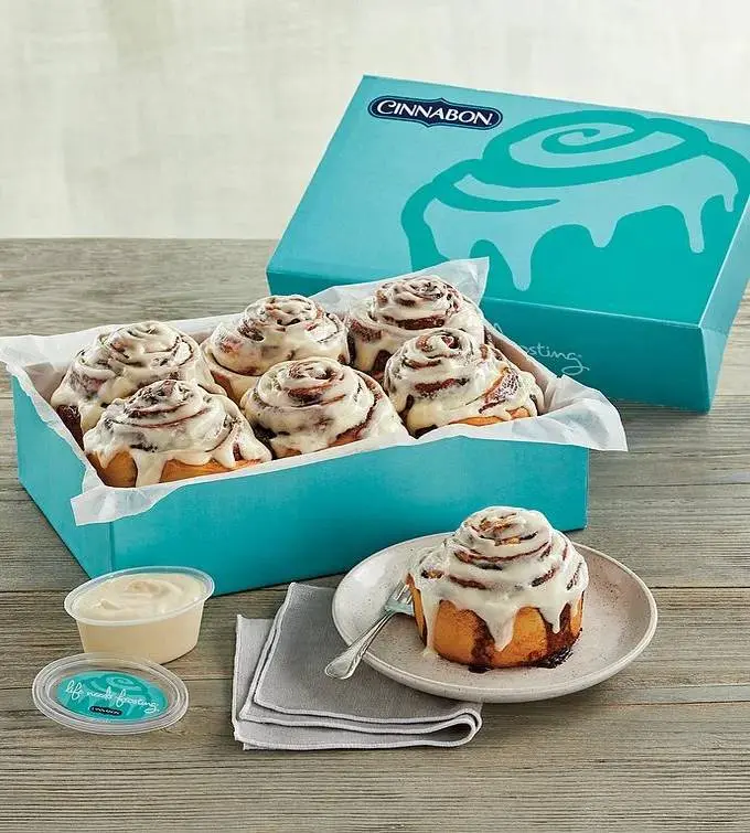Cinnabon Classic Rolls