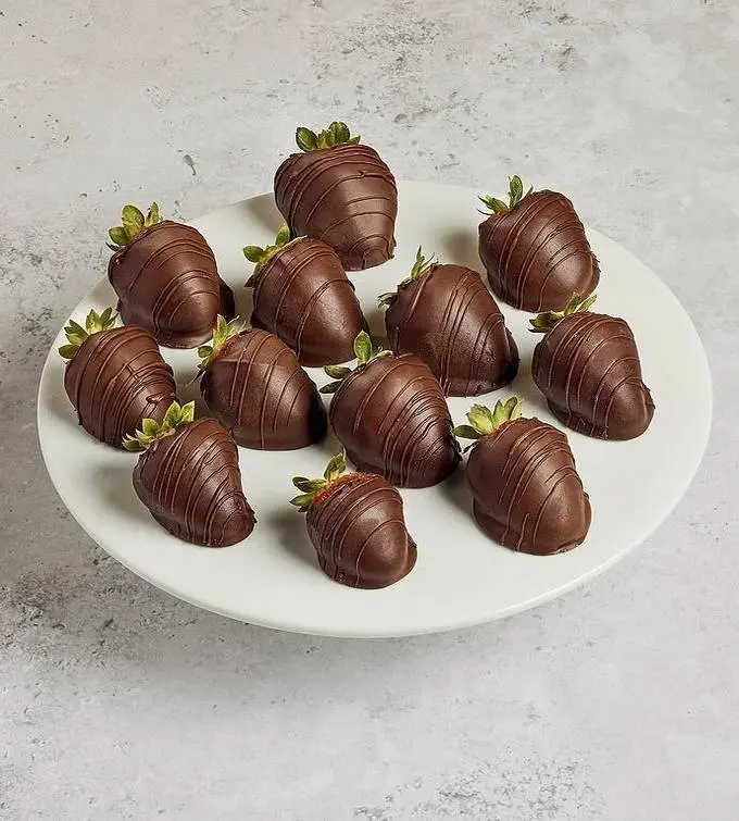 Scharffen Berger Milk Chocolate Hand-Dipped Strawberries - 12 Count