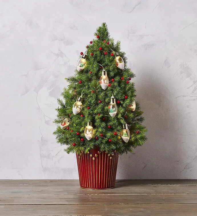 Holiday Nostalgic Christmas Tree