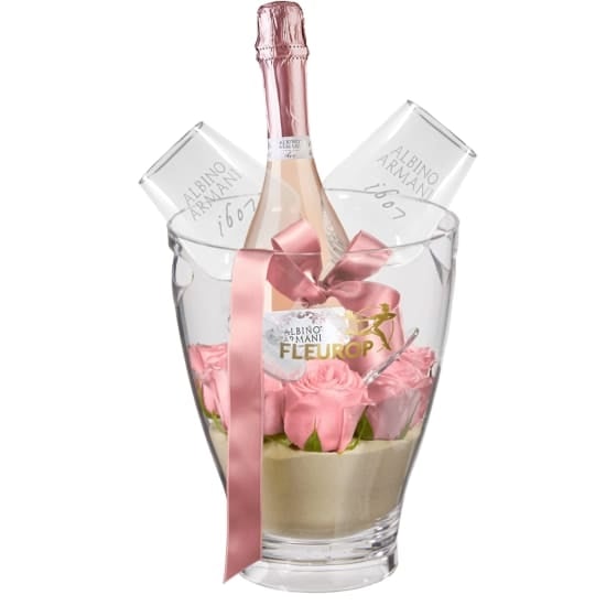 Sweet & Chic with Prosecco Rosé Albino Armani DOC (75 cl) incl. ice bucket and two «Connaisseur» glasses
