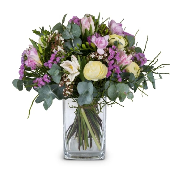 Flower bouquet "Tender Spring Greetings" (Minimum)