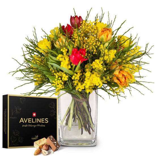 Flower bouquet «Springtime Joy» with Avelines pralines from Maestrani (Minimum)