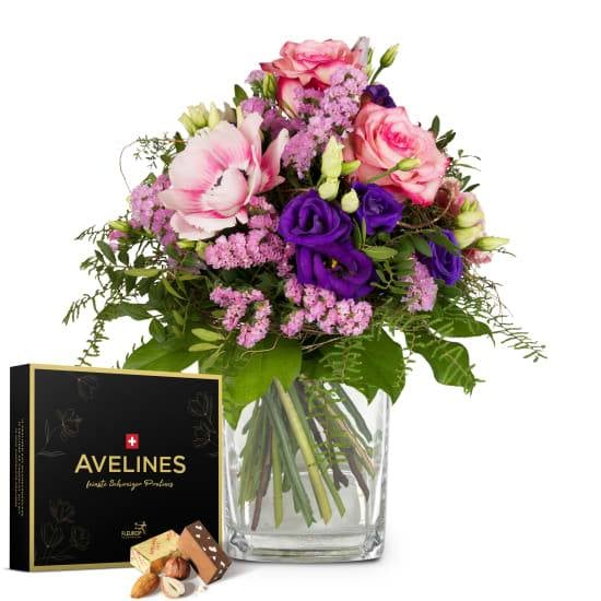 Flower bouquet "Spring Princess" with Avelines pralines from Maestrani (Minimum)