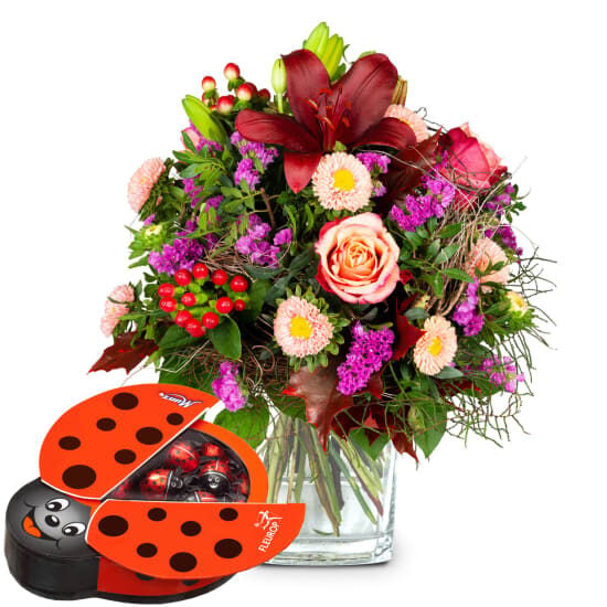 October Bouquet of the Month with Munz chocolate ladybird (Minimum)