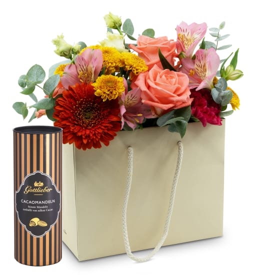 Flower bag «Pure Joy» with Gottlieber cocoa almonds