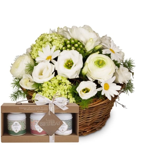 Flower arrangement «Spring Dream» with Gottlieber tea gift set and hanging gift tag «Happy Birthday» (Minimum)