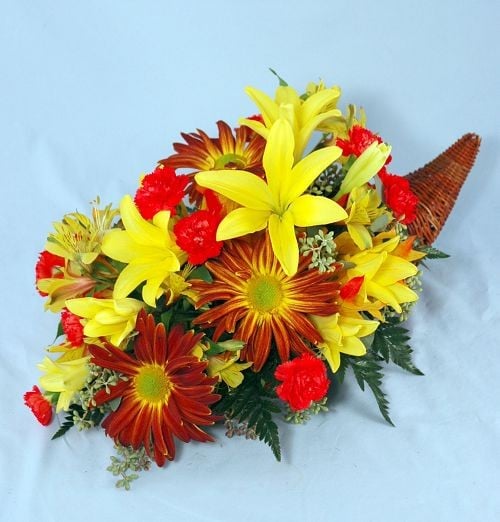Traditional Cornucopia (Medium)
