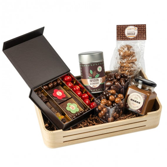 Mama Dearest Gift Set