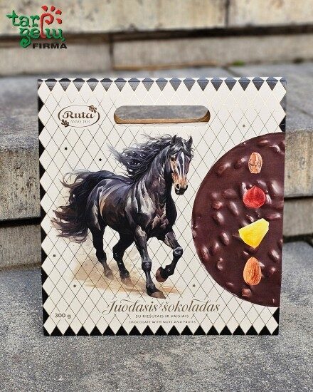 Dark chocolate with nuts and fruits