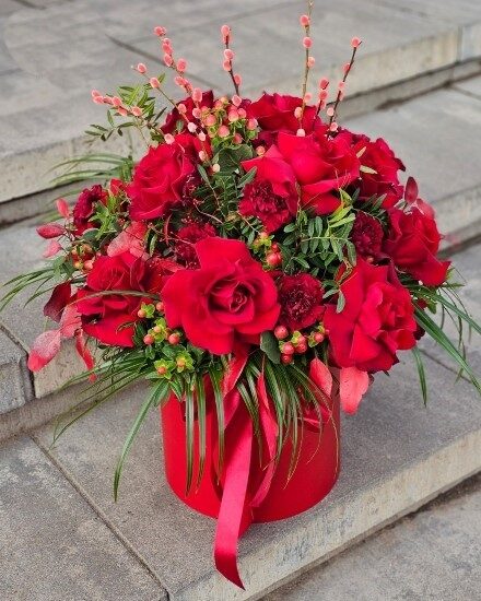 "Red compliments" (Small)