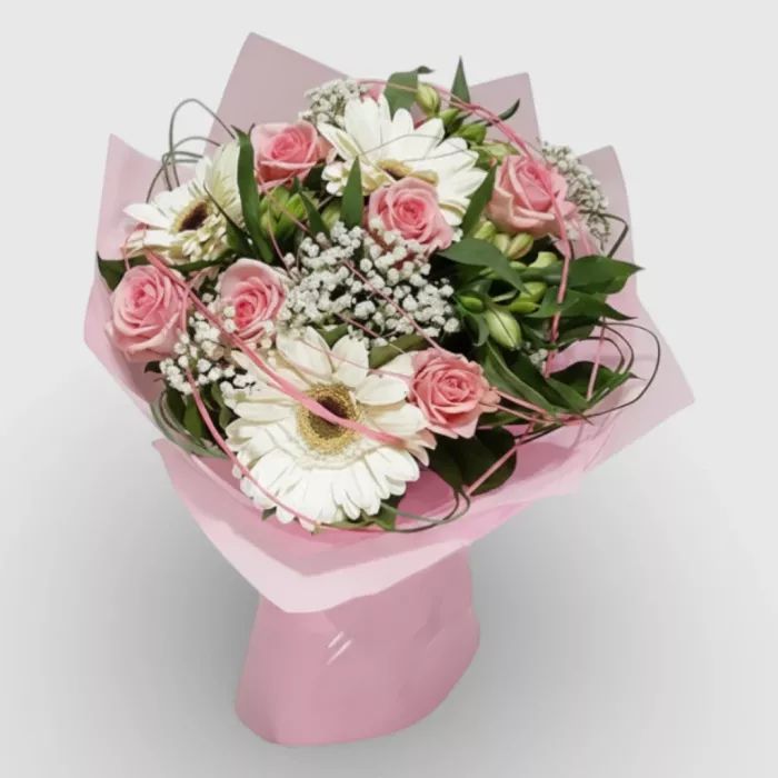 Bouquet of hand-tied flowers "Fairy tale"