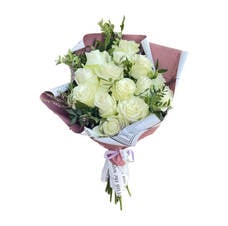 Bouquet of 17 white roses