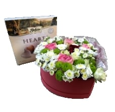 Gift set "Flowers and Sweets"