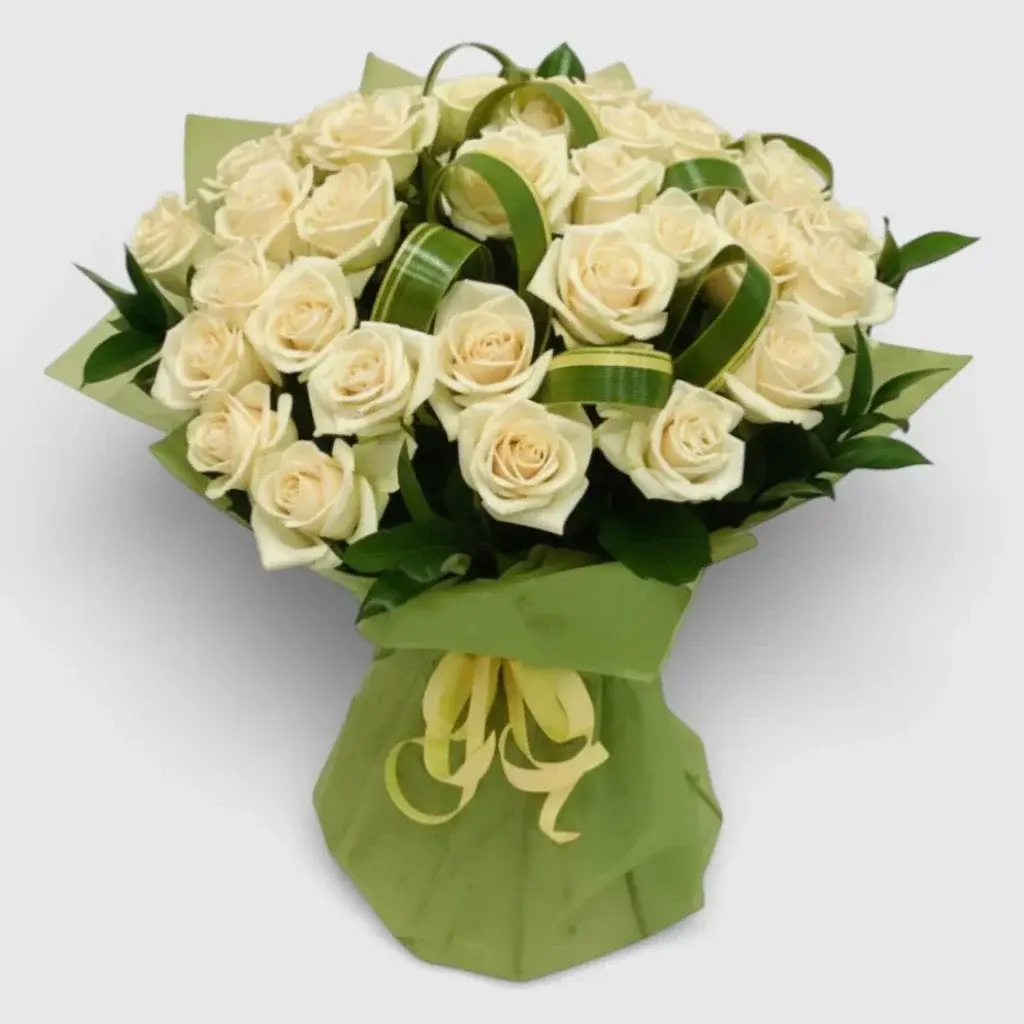 Bouquet of 35 white roses