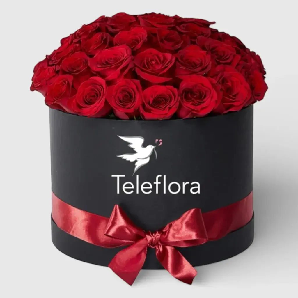 Red roses in black box