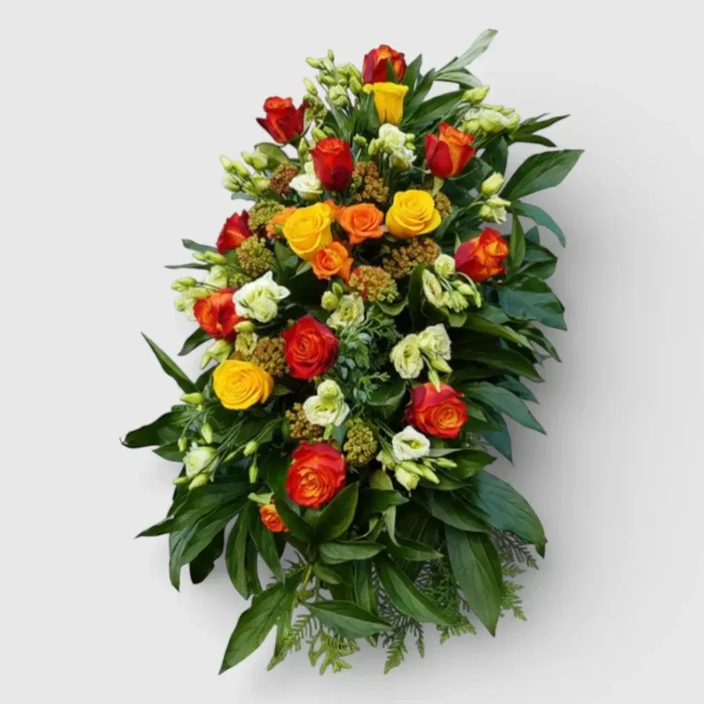 Composition of roses and eustoma