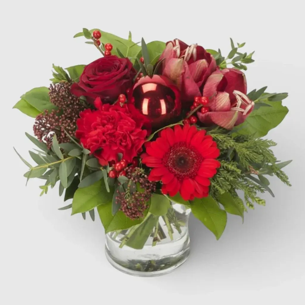 Christmas s Hand-tied Bouquet "Smile of Christmas"