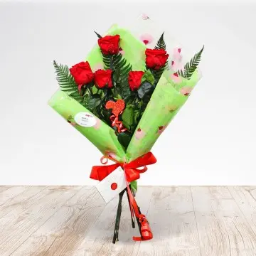 Bombón Flower Arrangement
