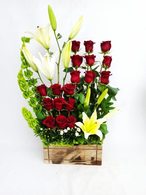 AMR0160-FLORAL ARRANGEMENT