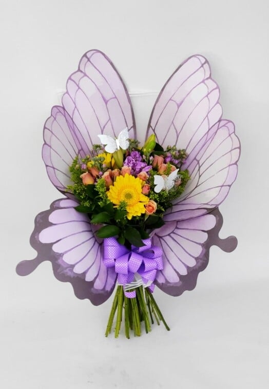 Butterfly style bouquet with tropical roses