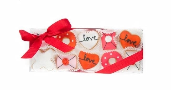Love Mini Cookie Clear Gift Box- 10 Pc