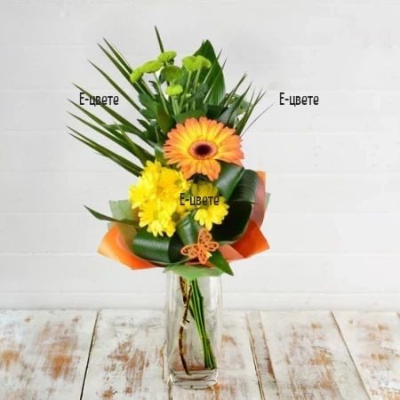 Bouquet of one gerbera and chrysanthemums (Standard)
