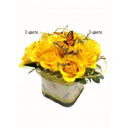 Sunny Arrangement With Roses