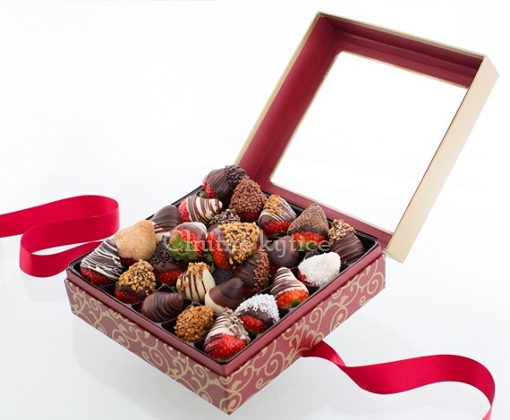 Strawberries in chocolate (Medium)