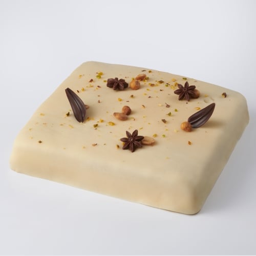 Luxury marzipan cake (8 people)