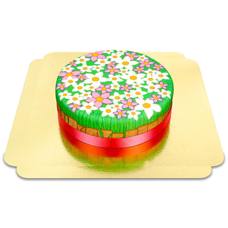 Cake with flower meadow (Small((18 cm)6-8 pieces))