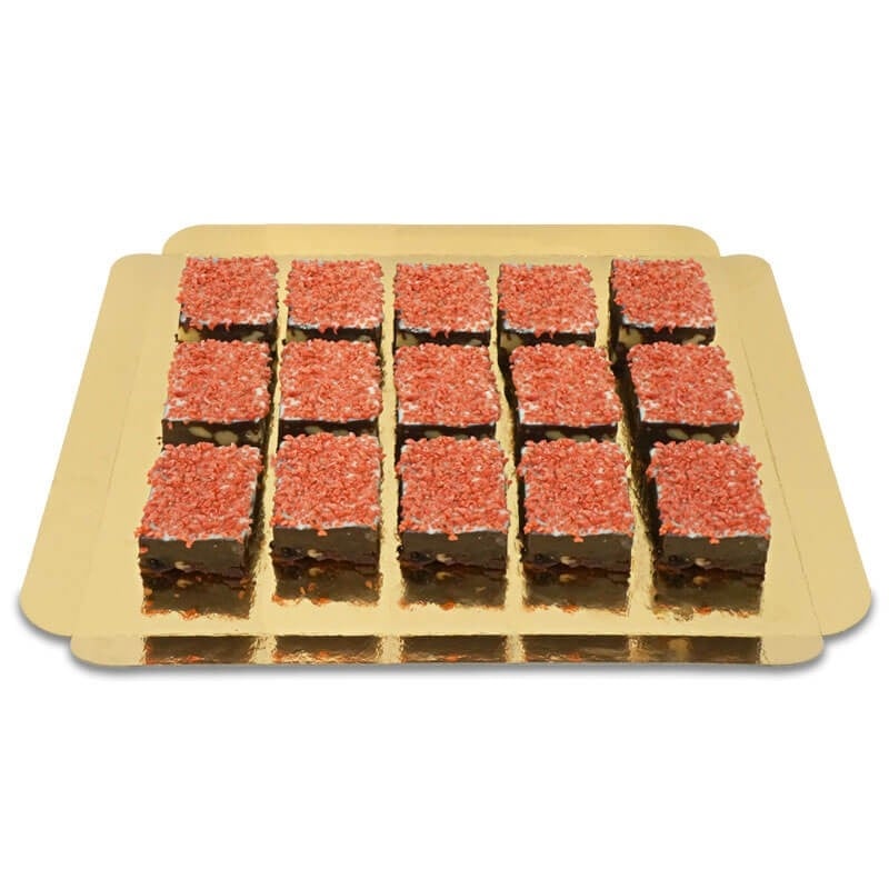 Brownies with strawberry crisp (15 pcs)