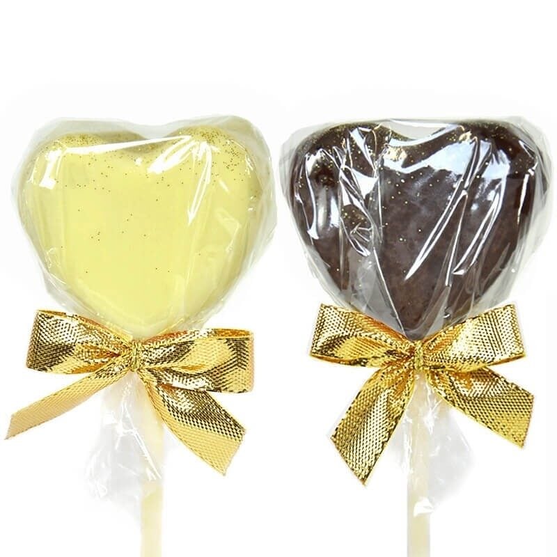 Heart-shaped cake pops (12 pcs)