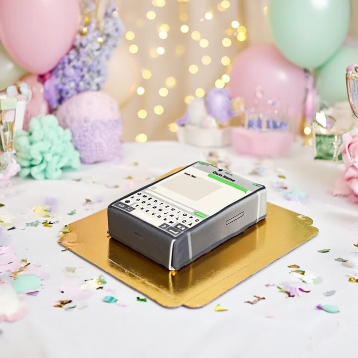 SMS Cake (Small (20X14 cm (6 pieces)))