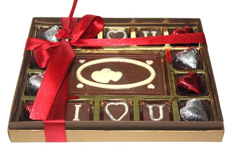Box With 8 Milk Chocolate Hearts,