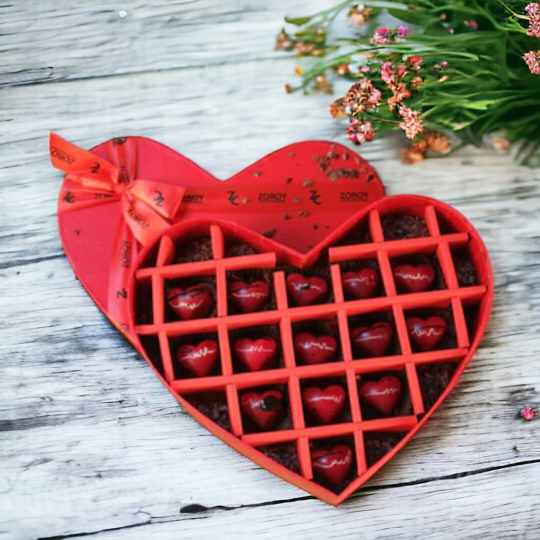 LUXURY CHOCOLATE Box of 14 Pure Couverture Chocolate Hearts | Valentine Special | Signature Belgian style | Pure cocoa Butter Chocolates | 14 pieces in a Heart box | Milk chocolate with hazelnut praline